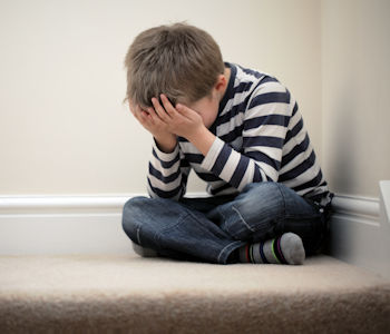10 Warning Signs That Your Child Might Need Help